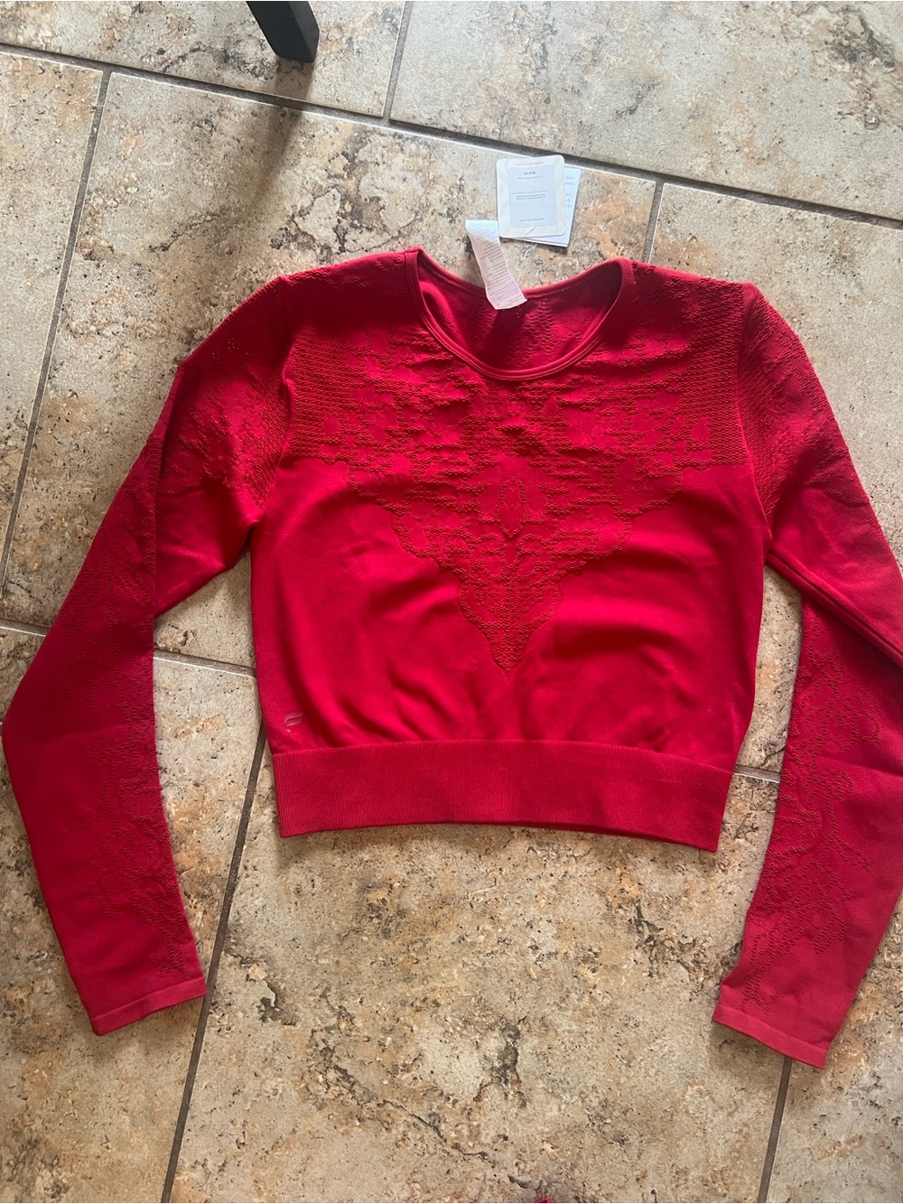 Fabletics Red Seamless Set - Picture 11 of 16